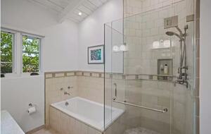 Light Filled Carmel Hideaway | Short Walk to Downtown and the Beach - Carmel, California