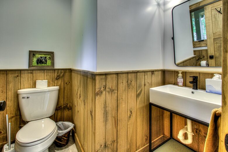 Lindsey Creek Hideaway - Sevierville, Tennessee