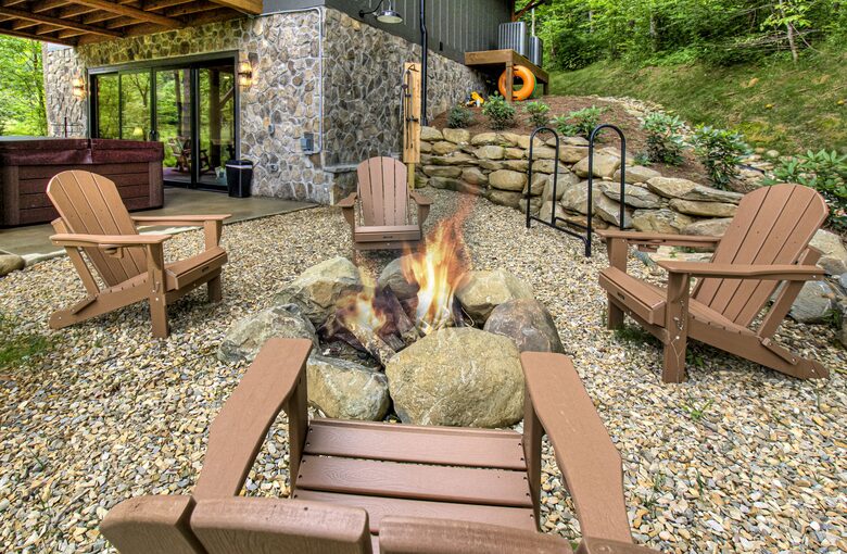 Lindsey Creek Hideaway - Sevierville, Tennessee