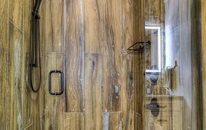 Lindsey Creek Hideaway - Sevierville, Tennessee