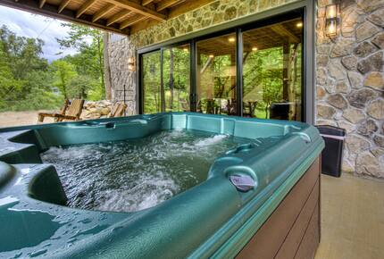 Lindsey Creek Hideaway - Sevierville, Tennessee