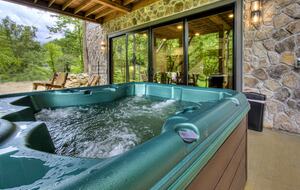 Lindsey Creek Hideaway - Sevierville, Tennessee