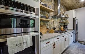 Lindsey Creek Hideaway - Sevierville, Tennessee