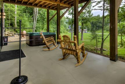 Lindsey Creek Hideaway - Sevierville, Tennessee