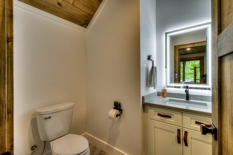 Lindsey Creek Hideaway - Sevierville, Tennessee