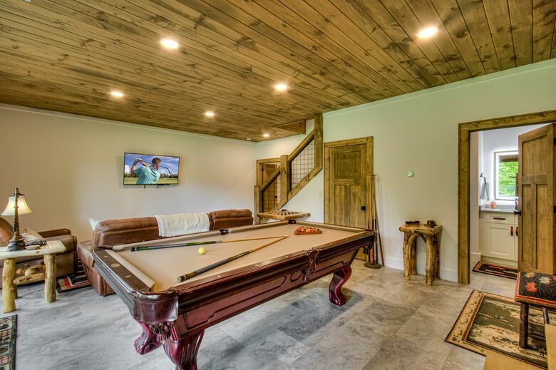 Lindsey Creek Hideaway - Sevierville, Tennessee