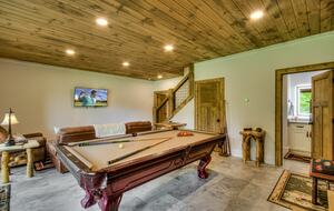 Lindsey Creek Hideaway - Sevierville, Tennessee