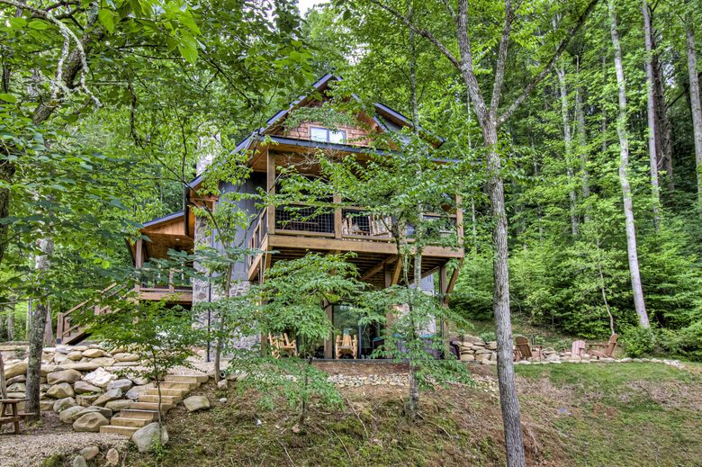Lindsey Creek Hideaway - Sevierville, Tennessee