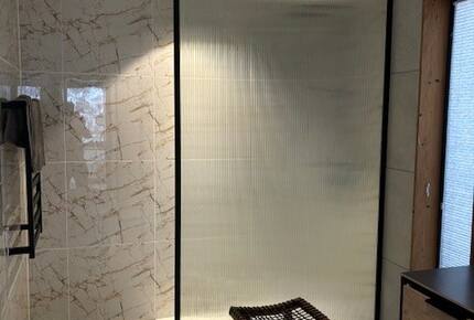 Refined Alpine Chalet with Panoramic Mountain Views - Villaroger, France