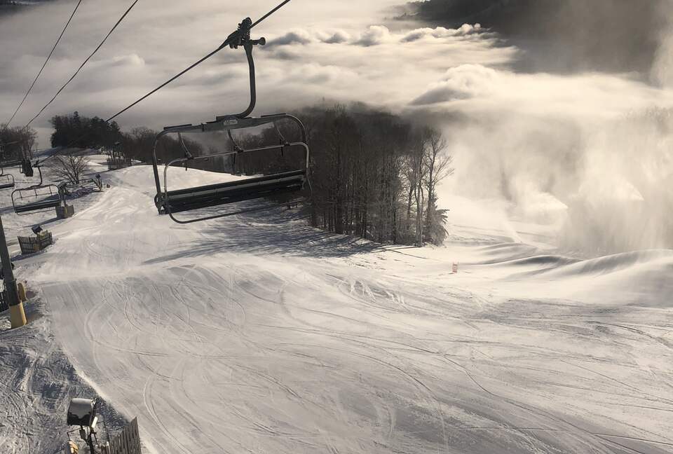 Cozy Mountain Stay with Short 5 Minute Walk to the Slopes - Hunter, New York