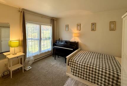 Cozy Mountain Stay with Short 5 Minute Walk to the Slopes - Hunter, New York