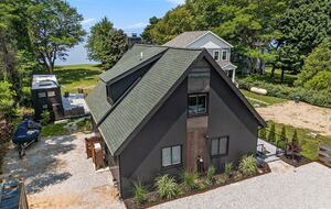 Lake Michigan Escape Between South Haven & Saugatuck - South Haven, Michigan