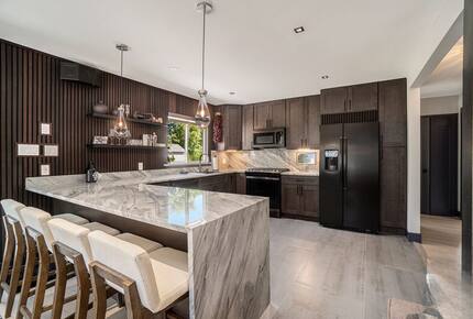 Lake Michigan Escape Between South Haven & Saugatuck - South Haven, Michigan