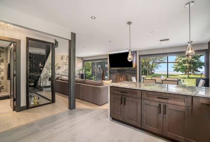 Lake Michigan Escape Between South Haven & Saugatuck - South Haven, Michigan