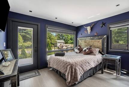 Lake Michigan Escape Between South Haven & Saugatuck - South Haven, Michigan