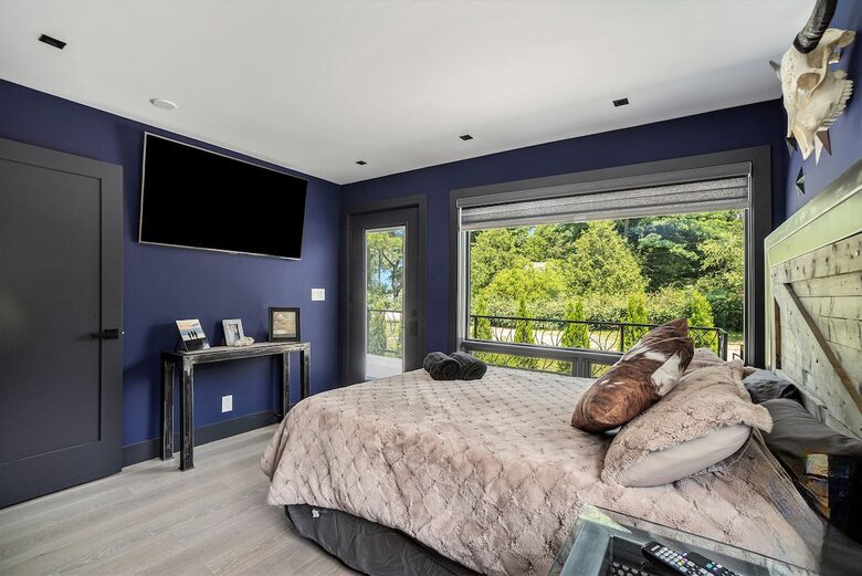 Lake Michigan Escape Between South Haven & Saugatuck - South Haven, Michigan