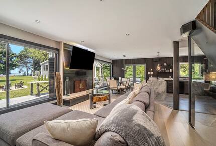 Lake Michigan Escape Between South Haven & Saugatuck - South Haven, Michigan