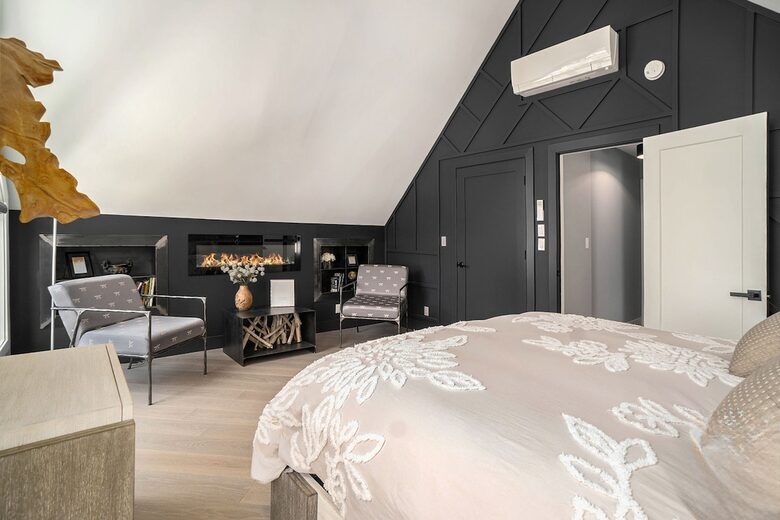 Lake Michigan Escape Between South Haven & Saugatuck - South Haven, Michigan