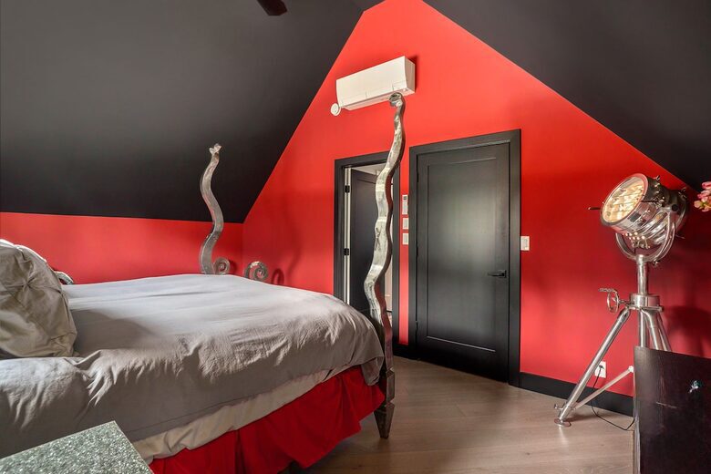 Lake Michigan Escape Between South Haven & Saugatuck - South Haven, Michigan