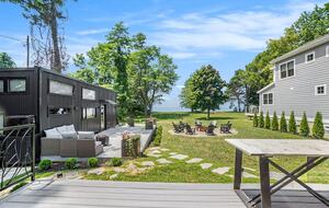 Lake Michigan Escape Between South Haven & Saugatuck - South Haven, Michigan