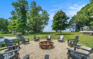 Lake Michigan Escape Between South Haven & Saugatuck - South Haven, Michigan