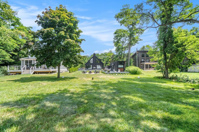 Lake Michigan Escape Between South Haven & Saugatuck - South Haven, Michigan