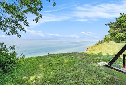 Lake Michigan Escape Between South Haven & Saugatuck - South Haven, Michigan