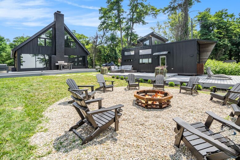 Lake Michigan Escape Between South Haven & Saugatuck - South Haven, Michigan