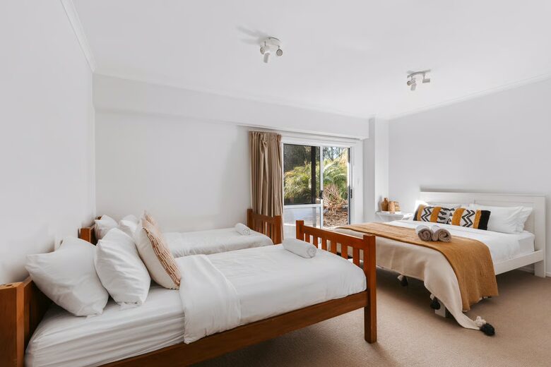 Relaxed Coastal Getaway Near Golden Sands Village - Pāpāmoa, New Zealand