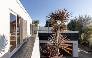 Relaxed Coastal Getaway Near Golden Sands Village - Pāpāmoa, New Zealand