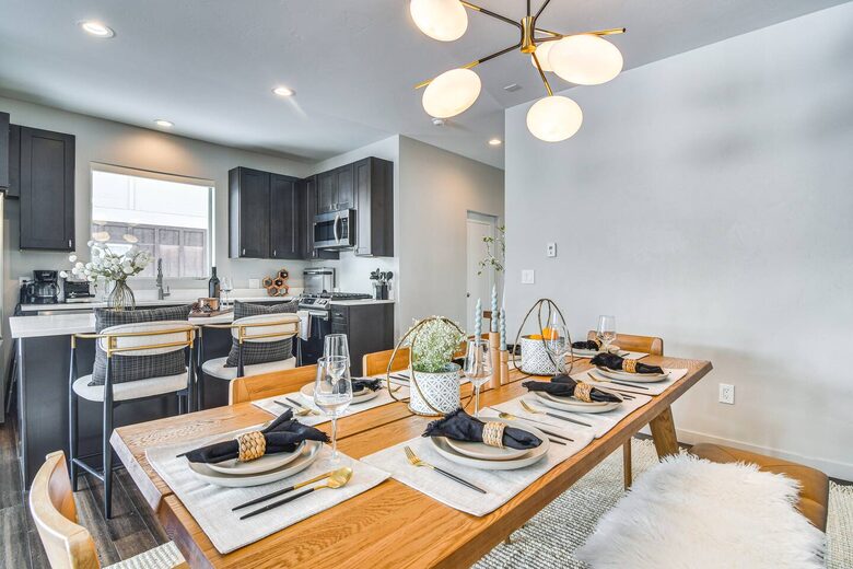 Modern Granby Ranch Getaway With Mountain Views - Granby, Colorado