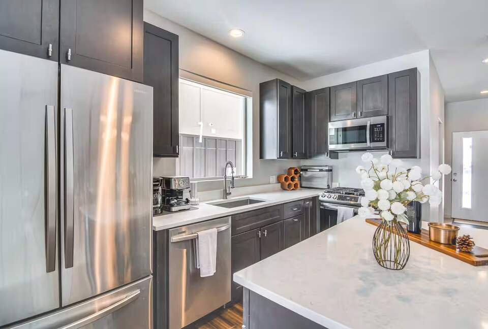 Modern Granby Ranch Getaway With Mountain Views - Granby, Colorado