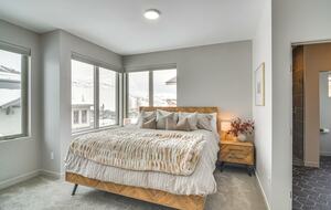 Modern Granby Ranch Getaway With Mountain Views - Granby, Colorado