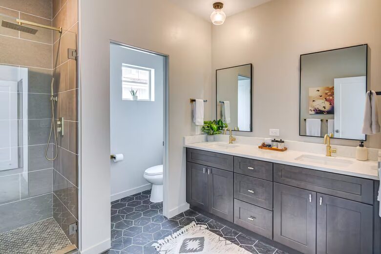 Modern Granby Ranch Getaway With Mountain Views - Granby, Colorado