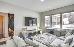 Modern Granby Ranch Getaway With Mountain Views - Granby, Colorado