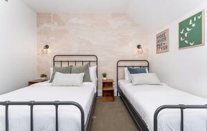 Rocky Mountain View Haven in Canmore - Canmore, Canada