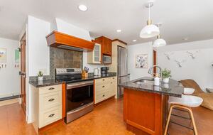 Rocky Mountain View Haven in Canmore - Canmore, Canada