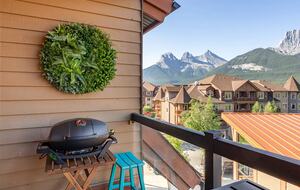 Rocky Mountain View Haven in Canmore - Canmore, Canada