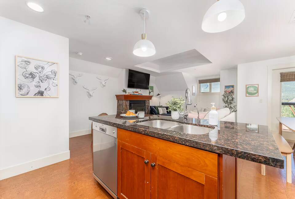 Rocky Mountain View Haven in Canmore - Canmore, Canada