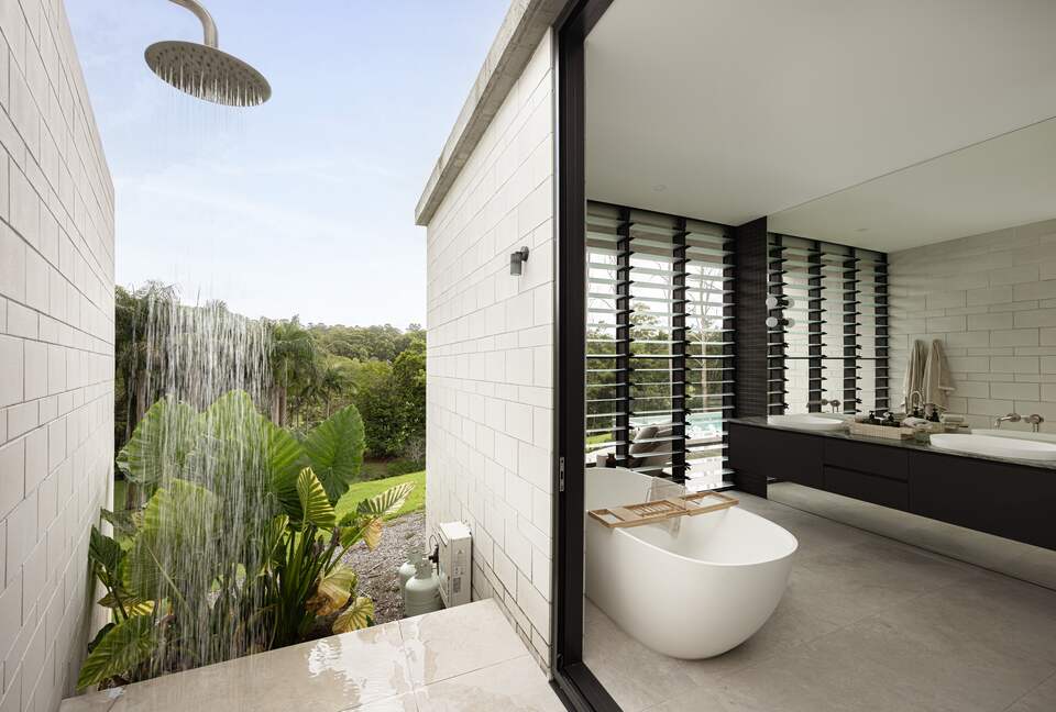Effortless Luxury in the Noosa Hinterland - Doonan, Australia