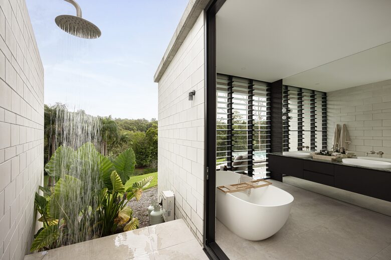 Effortless Luxury in the Noosa Hinterland - Doonan, Australia