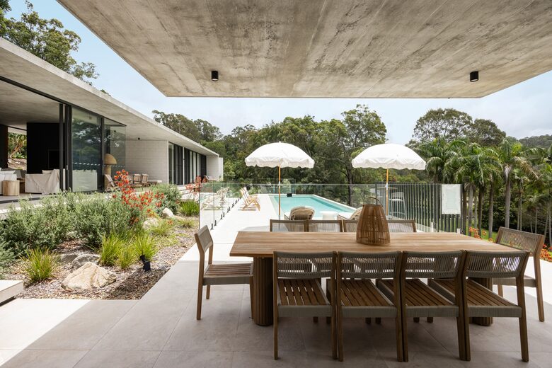 Effortless Luxury in the Noosa Hinterland - Doonan, Australia