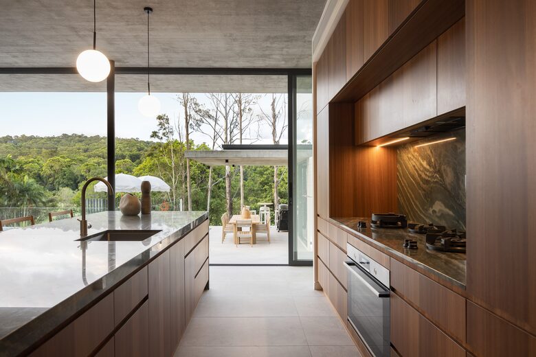 Effortless Luxury in the Noosa Hinterland - Doonan, Australia