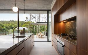 Effortless Luxury in the Noosa Hinterland - Doonan, Australia