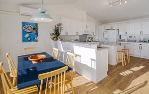 Whidbey Island Horizon Retreat | Modern Home with Expansive Views - Oak Harbor, Washington