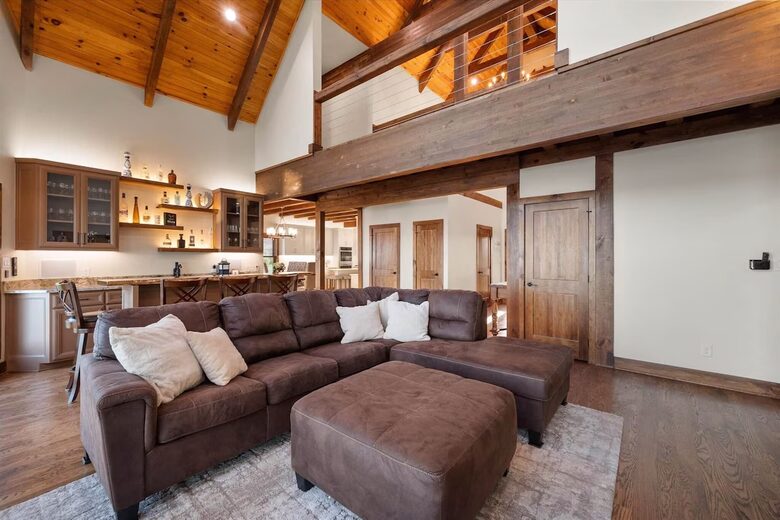 Paradise Cove Lakehouse | Timber-Frame Luxury on the Water - Streetman, Texas