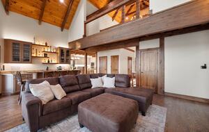 Paradise Cove Lakehouse | Timber-Frame Luxury on the Water - Streetman, Texas