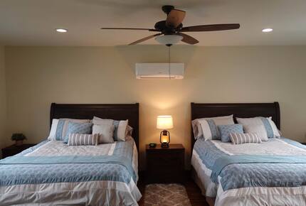 Paradise Cove Lakehouse | Timber-Frame Luxury on the Water - Streetman, Texas