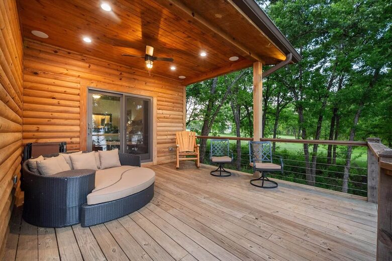 Paradise Cove Lakehouse | Timber-Frame Luxury on the Water - Streetman, Texas