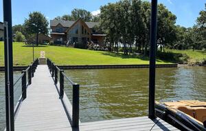 Paradise Cove Lakehouse | Timber-Frame Luxury on the Water - Streetman, Texas